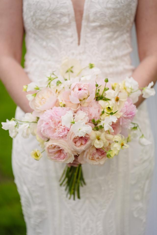 Artistic Blossoms Floral Design Studio - 2
