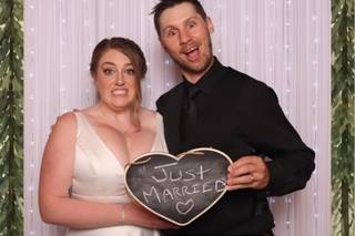 2D Photo Booths LLC - 6