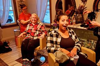 Elizabeth Dugan Hairstylist and Makeup Artist - 7