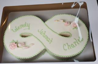 La Creme Wedding Cakes - 17