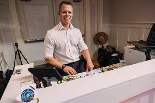 Entertainment Excellence - 8