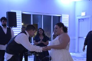 Music on Wheels - Pete and Tammy - 6
