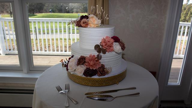 Laurel Lane Country Club - 1