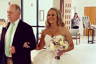 David's Bridal & Men's Wearhouse - 11