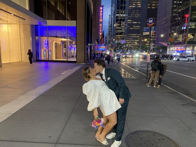 Eloping Is Fun - 1
