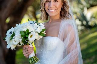 Eliza Desch - On-Location Makeup and Hair - 15