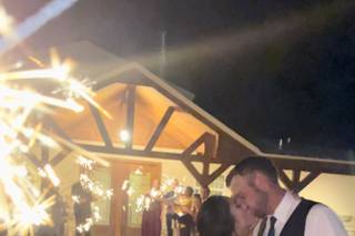 Country Home Weddings - 8