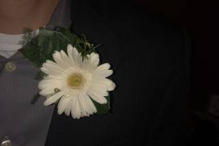 Petals to Pines Floral Located at 101 Market - 49