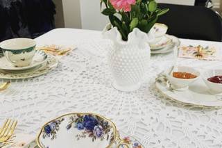 Southern Vintage Table - 60