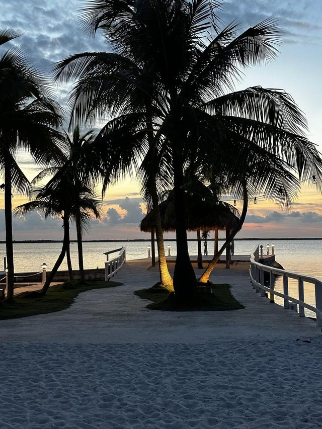 Largo Resort - 1