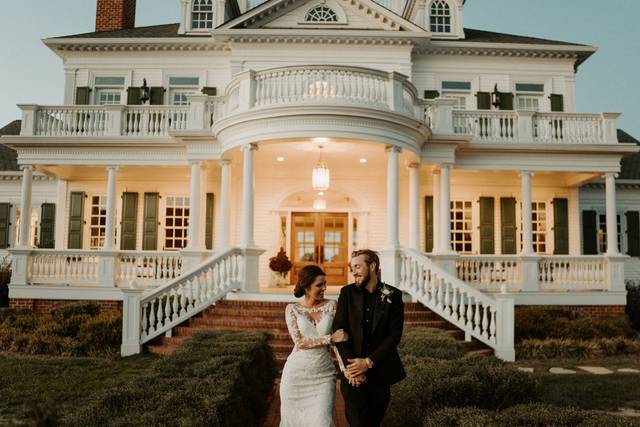 Moore's Springs Manor 4