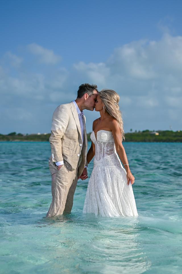 Island Pix - 2