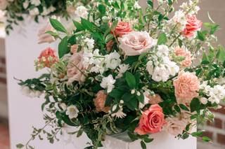 Maple & Mum Floral Designs - 12