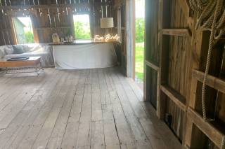 Five Birds Farm - 6