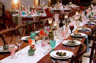 Southern Vintage Table - 14