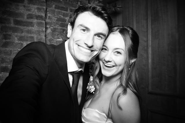 Fotio - A Vintage Camera Photo Booth - 1
