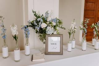 Dutch Bloemen Winkel - 8