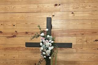 Boxwood & Bows - 7