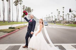 Kelsey Crews Photo - 6