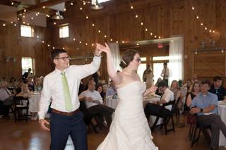 Inn at Manchester Celebration Barn - 46