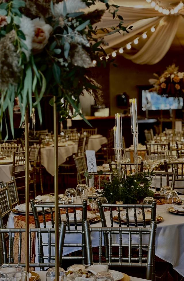 A Beautiful Day Évent Florals & Decor - 2