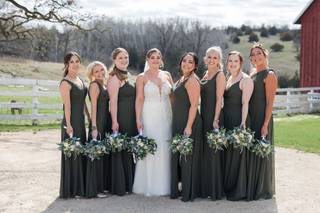 Bella Bridal Boutique - 9