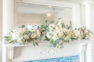 Linens & Flowers Design - 118