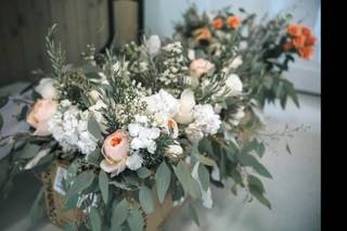 Wasserman's Flowers & Gifts - 7