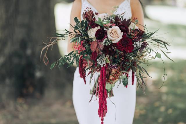 Fleur de lis Florist 2
