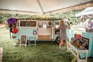 Carolina Booth & Bus - 7
