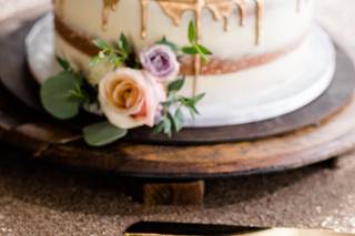 Lake House Cake by Shannon - 63