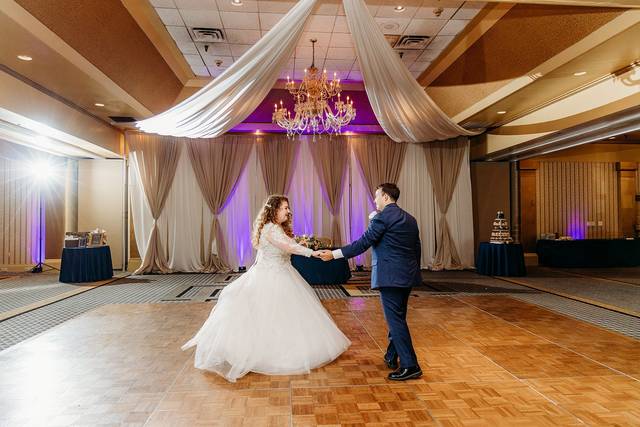 Radisson Lackawanna Station Hotel 1