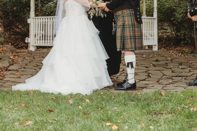 Gorge Romance Wedding Officiant 5