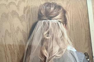 Suede Salon & Spa - 9
