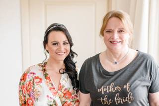 JL Makeup Studio and Beauty Boutique - 24