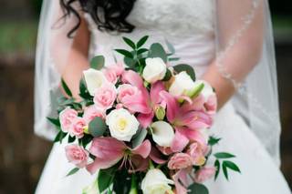 Domenic Graziano Flowers & Gifts - 28