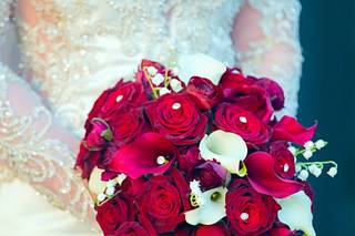 Sister's Bridal Boutique - 13