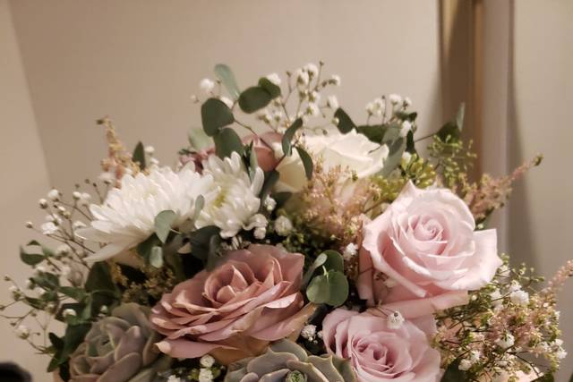 Rita's Floral Designs LLC 4