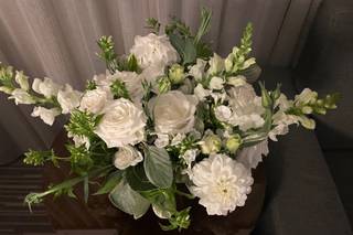 Violet Floral Designs of Baltimore, LLC - 25