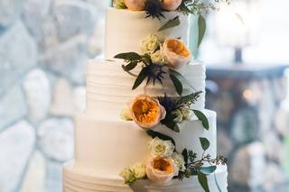 David's Custom Cakes - 12