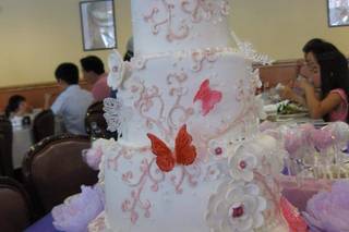 Sweet Moments Dessert Company - 38
