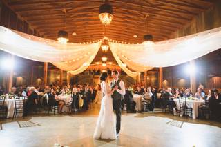 Moore Farms Rustic Weddings & Event Barns - 13