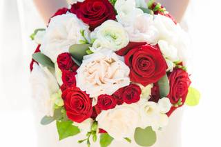 A Man and A Woman Floral Design - 46