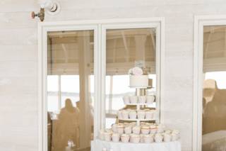 Incredible Edibles Bakery - 47