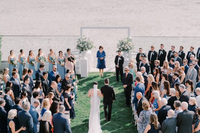 Newport Beach House: A Longwood Venue 4
