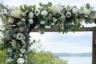 Tipsy Tulip Designs, LLC - 44