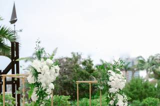 Kristen K's Events and Florals, Inc. - 18