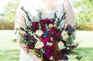 XOXO Florals & Wine - 12