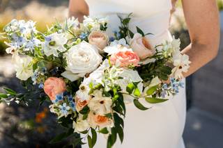 Mariana’s Floral Design - 8