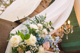 Country Club Flower Shop - 41